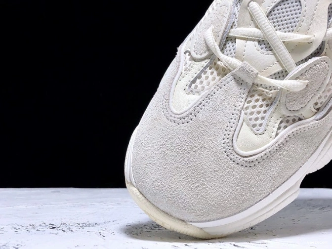 White Bone 500 Yeezy Adidas FV3573 1013